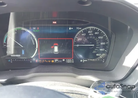 2025 Subaru Forester Premium Hybrid z USA, uszkodzony, nr VIN JF2SLSED9SH430574